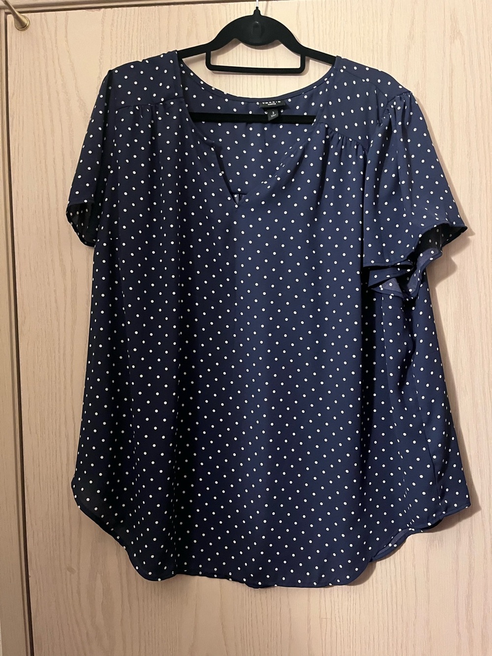 torrid Navy and White Polka Dot Short Sleeve Blouse